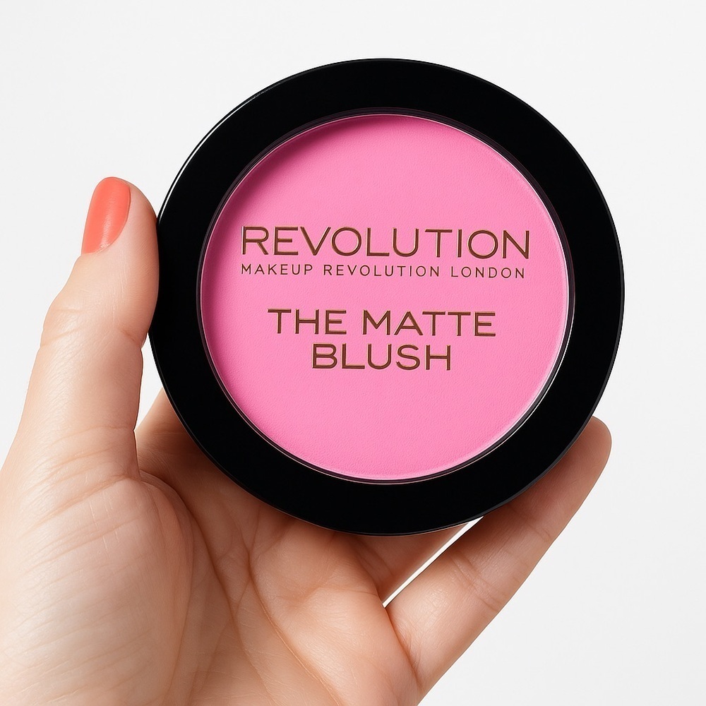 ❄️ Makeup Revolution | The Matte Blush Divine Pink